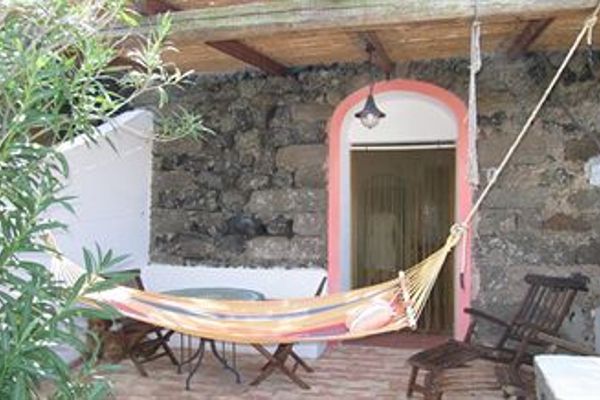 I Dammusi di Punta Karace (Pantelleria)